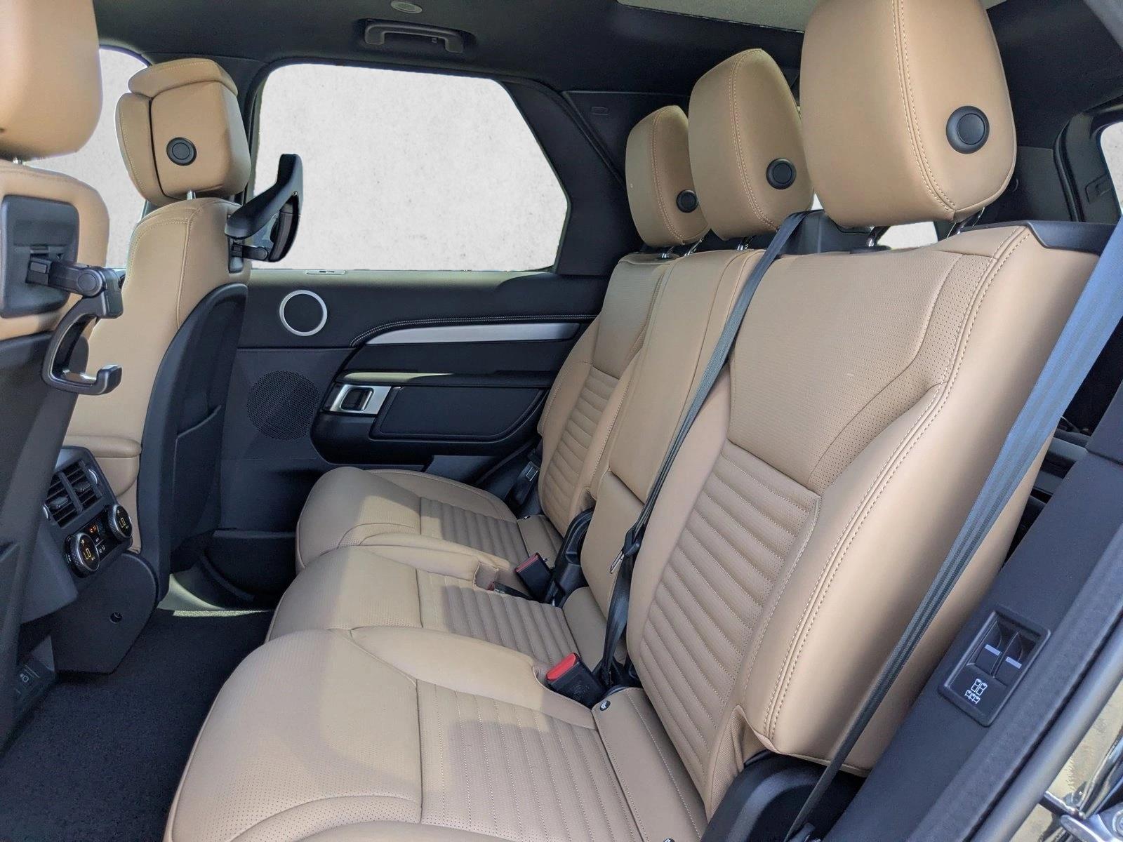 2026 Land Rover Discovery Gemini Edition - Photo 16