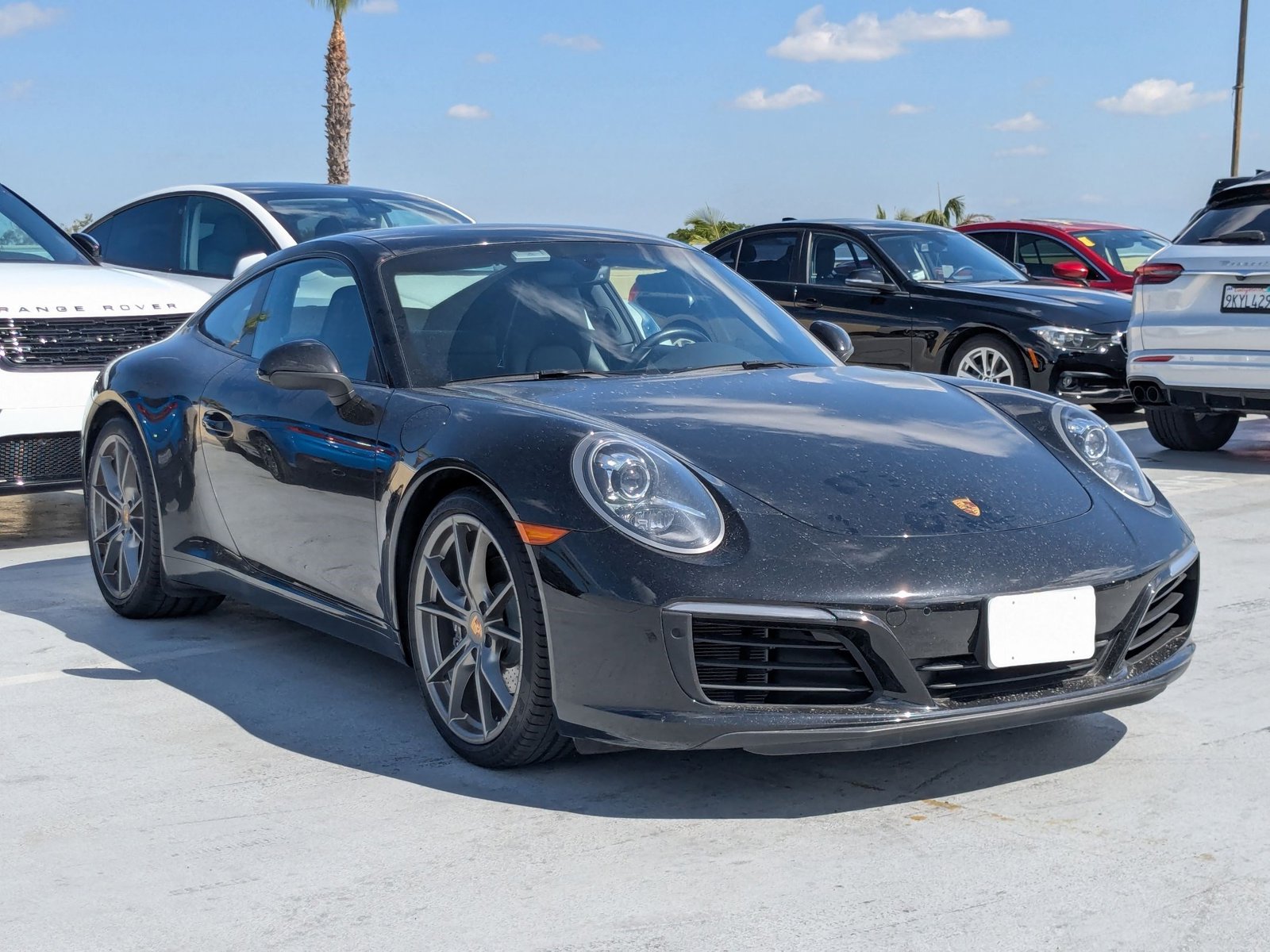 2019 Porsche 911 Carrera photo 3