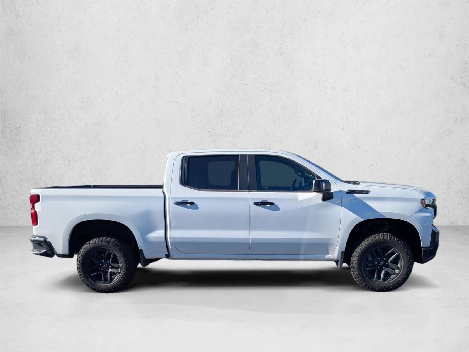2022 Chevrolet Silverado 1500 LT Trail Boss photo 3