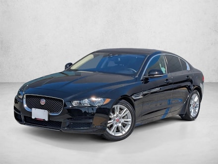 2018 Jaguar XE 25t Premium 4dr Car