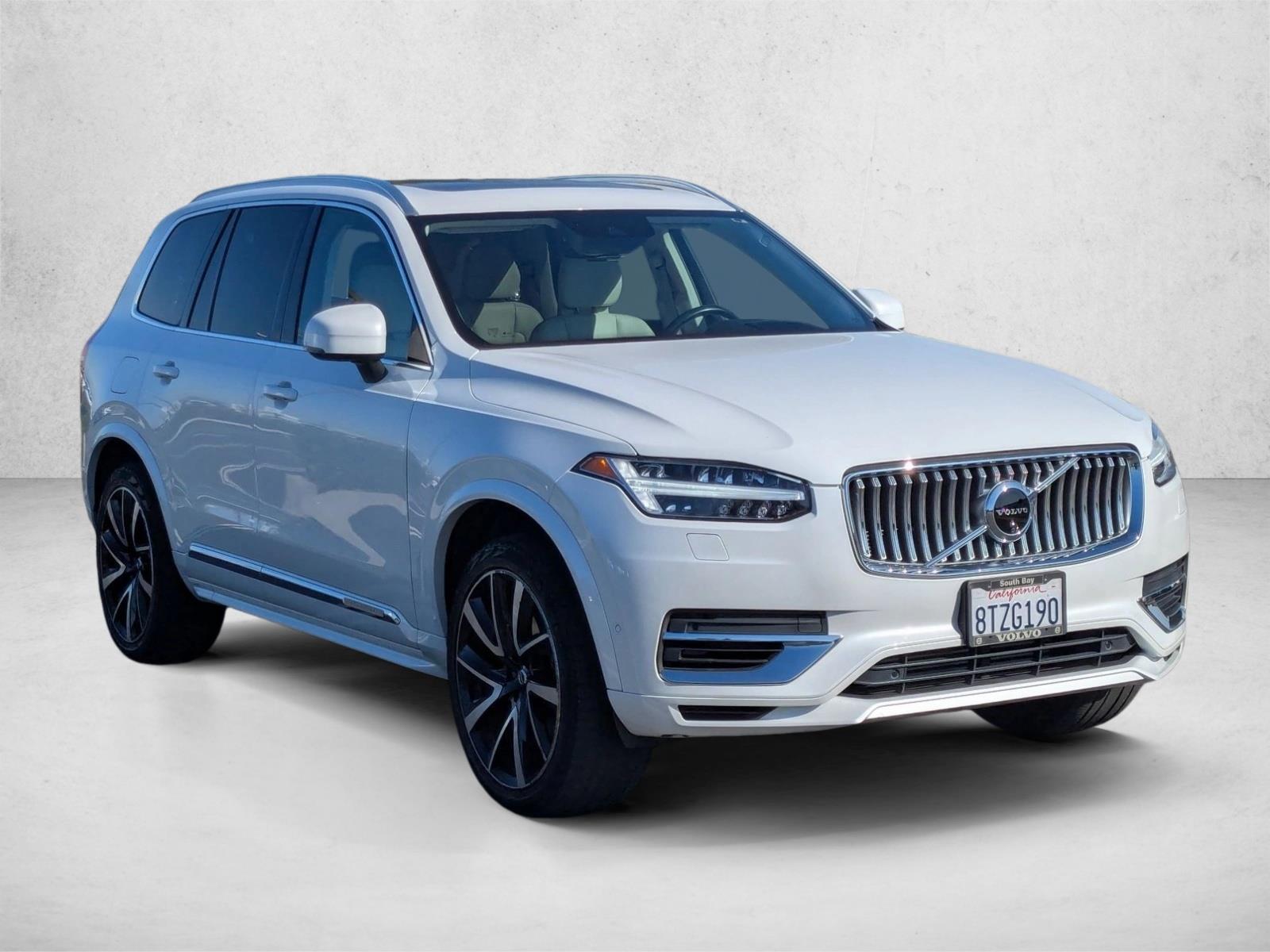 2021 Volvo XC90 Inscription Expression photo 3