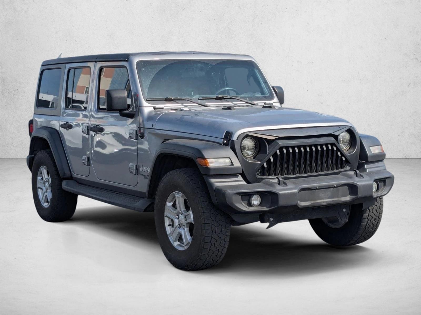 2018 Jeep Wrangler Sport S photo 3