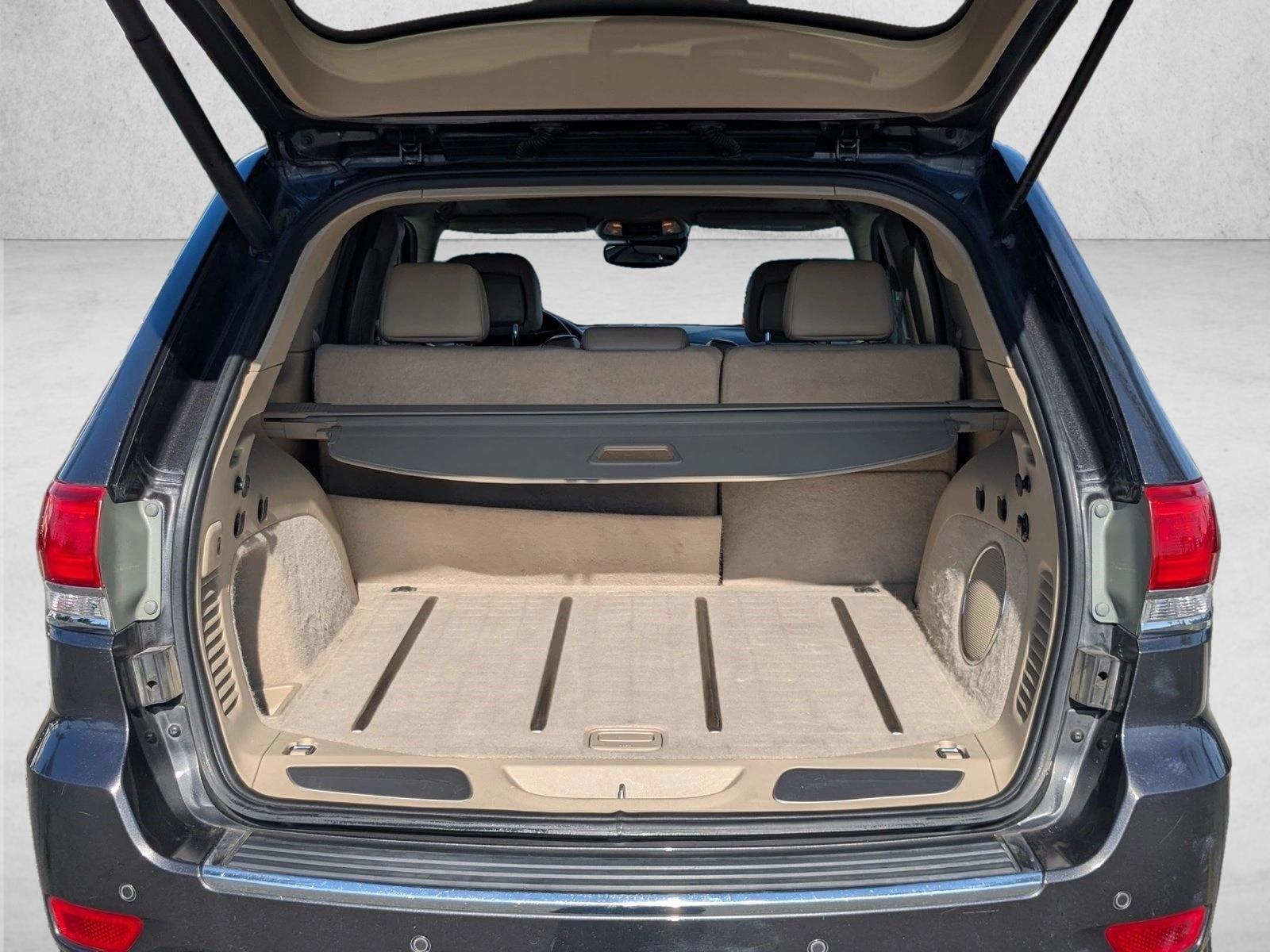 2017 Jeep Grand Cherokee Overland photo 5