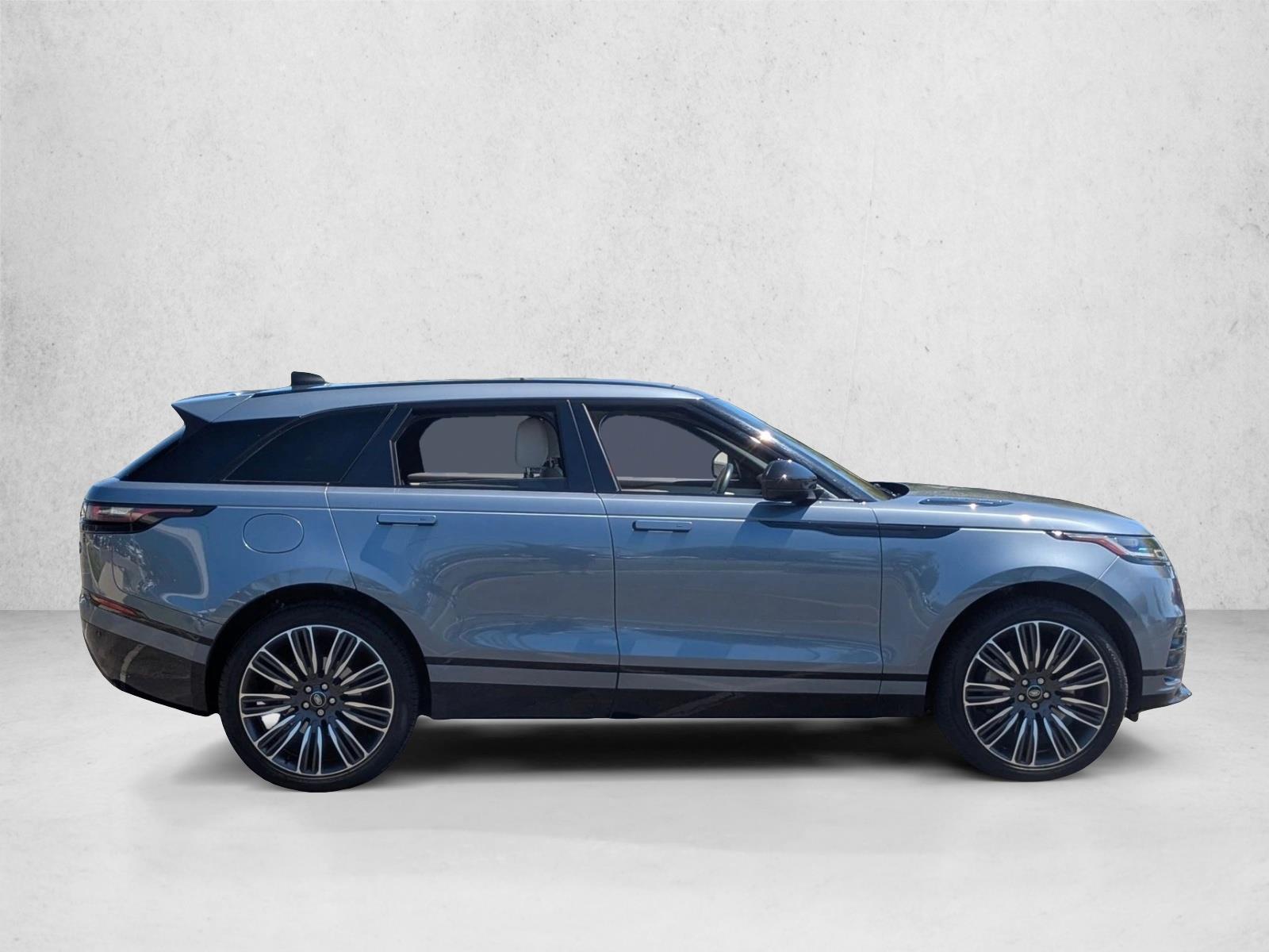 2023 Land Rover Range Rover Velar R-Dynamic S photo 3