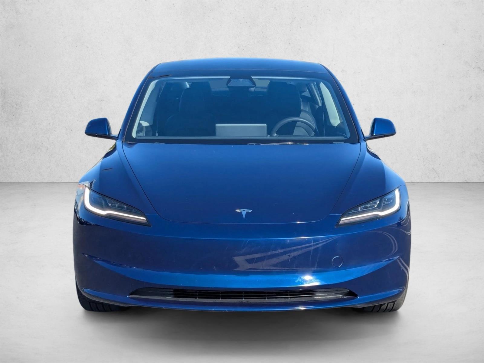 2024 Tesla Model 3 photo 2