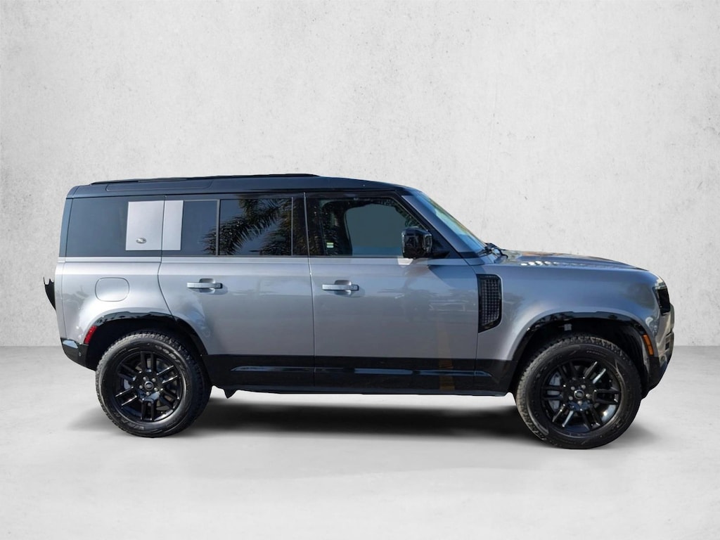 Used 2023 Land Rover Defender 110 X-Dynamic SE AWD Sport Utility