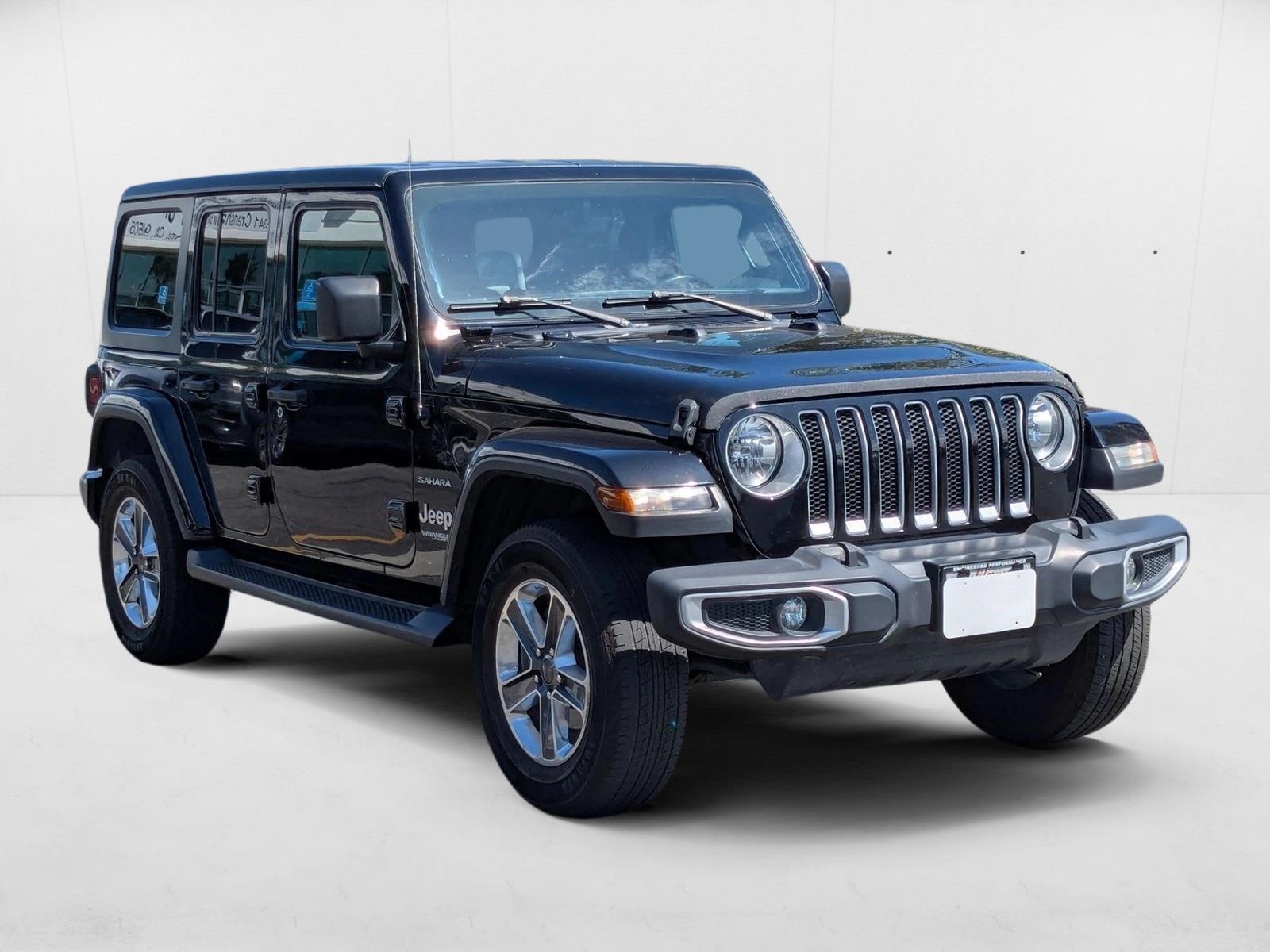 2020 Jeep Wrangler Unlimited Sahara photo 3