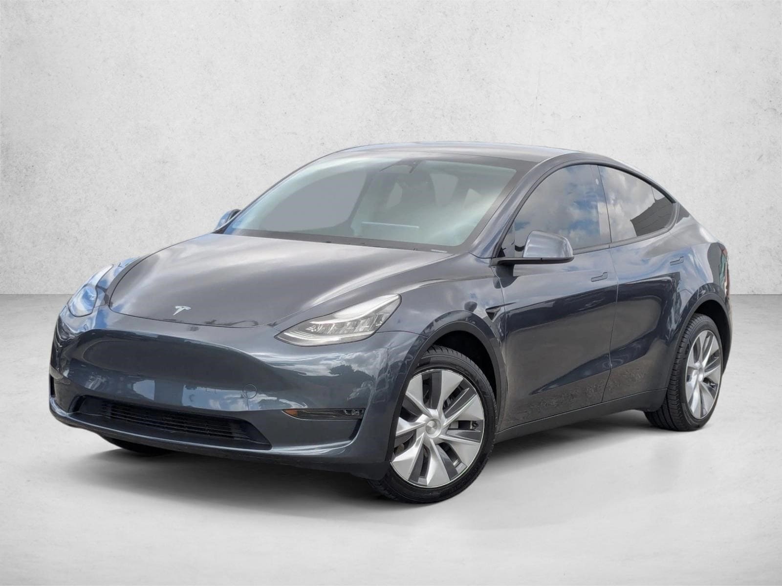 2023 Tesla Model Y Long Range Dual Motor All-Wheel Drive's photo