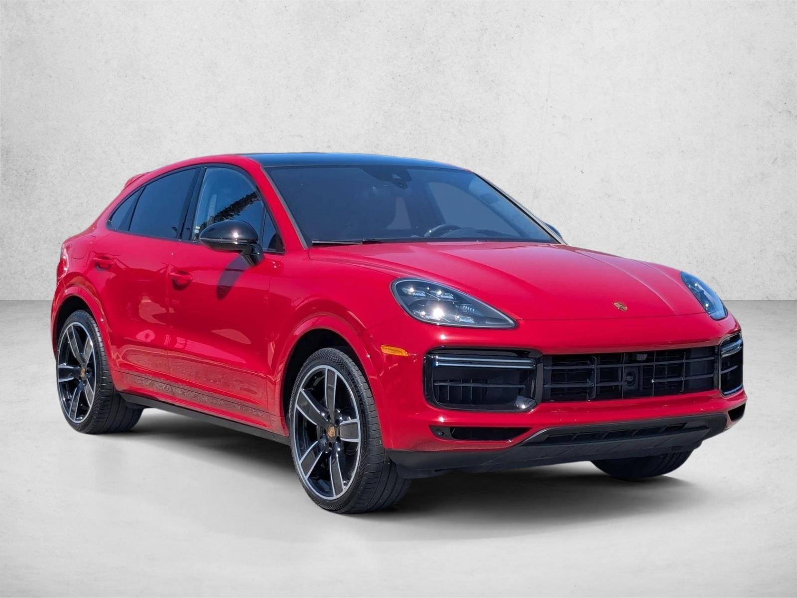 2022 Porsche Cayenne Turbo photo 2