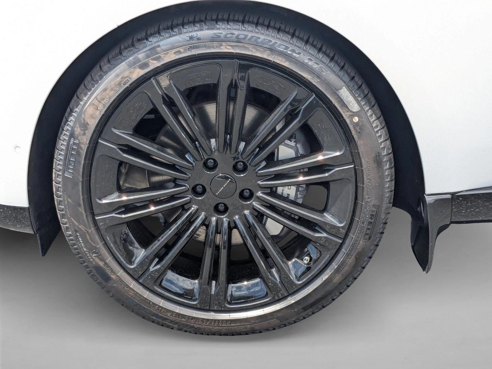 2026 Land Rover Range Rover SE - Photo 10