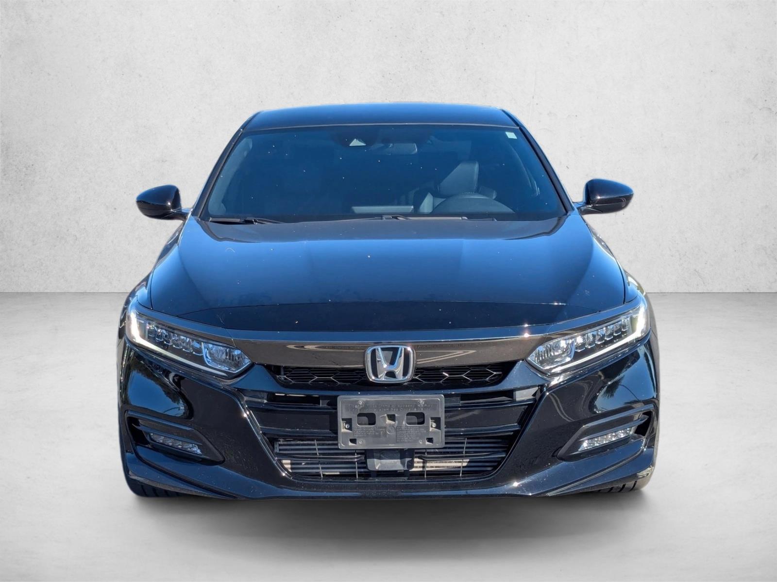 2020 Honda Accord Sport photo 2