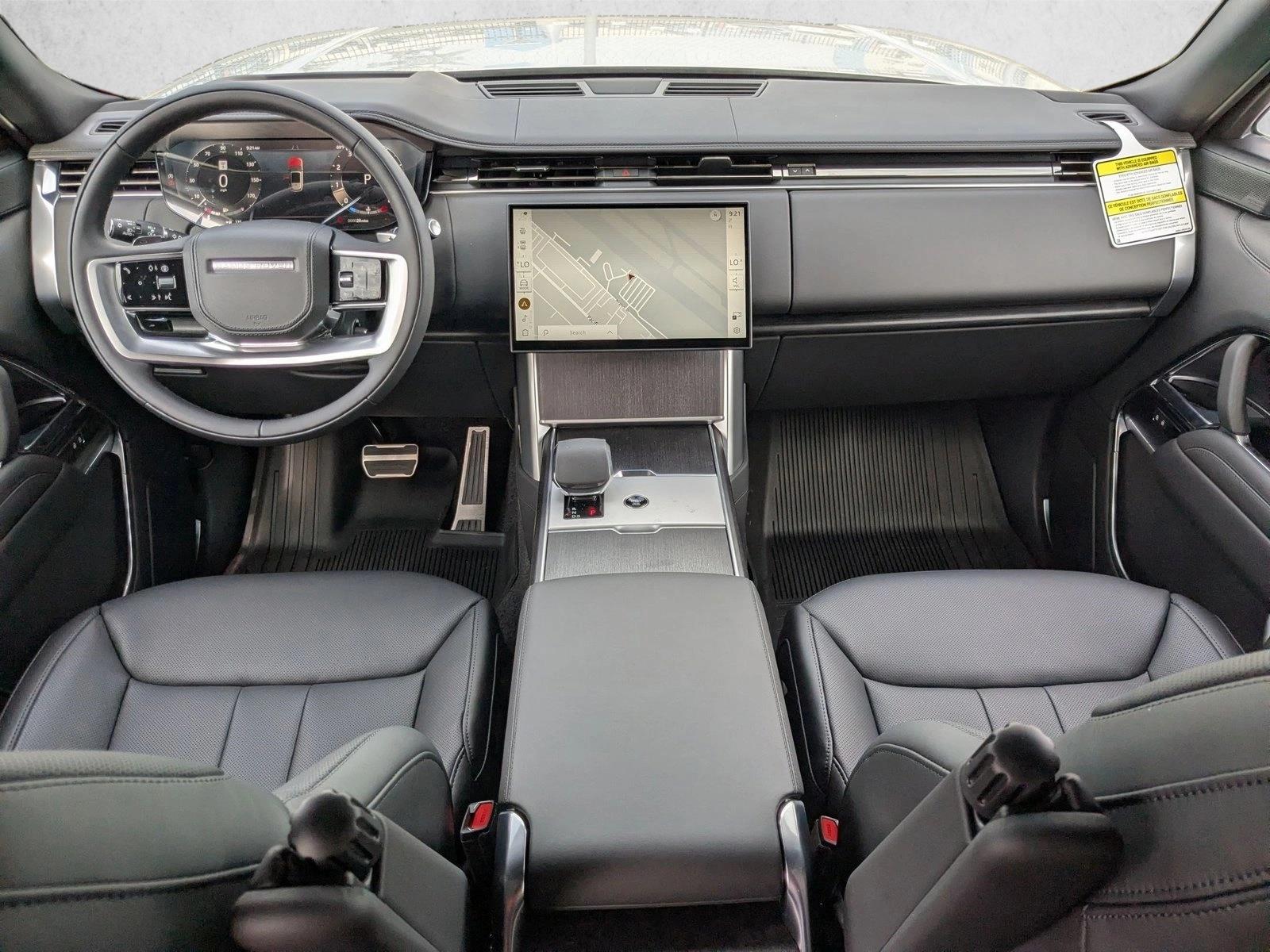 2025 Land Rover Range Rover SE - Photo 15