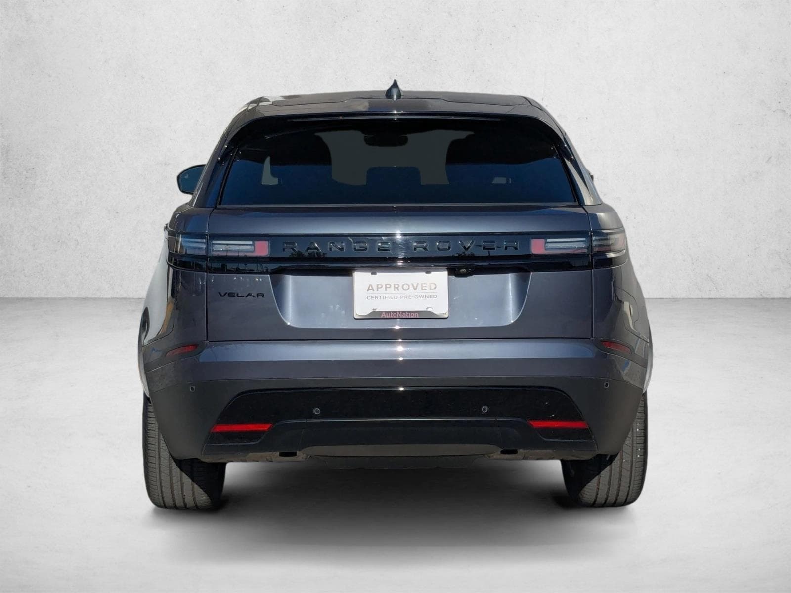 2025 Land Rover Range Rover Velar S photo 6