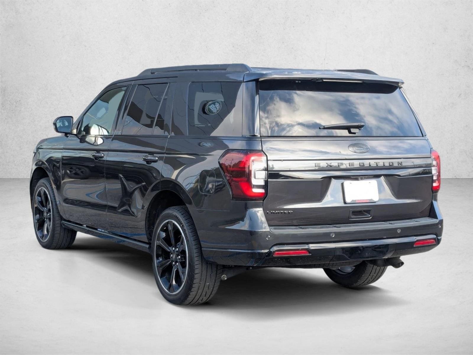 2023 Ford Expedition Limited photo 3