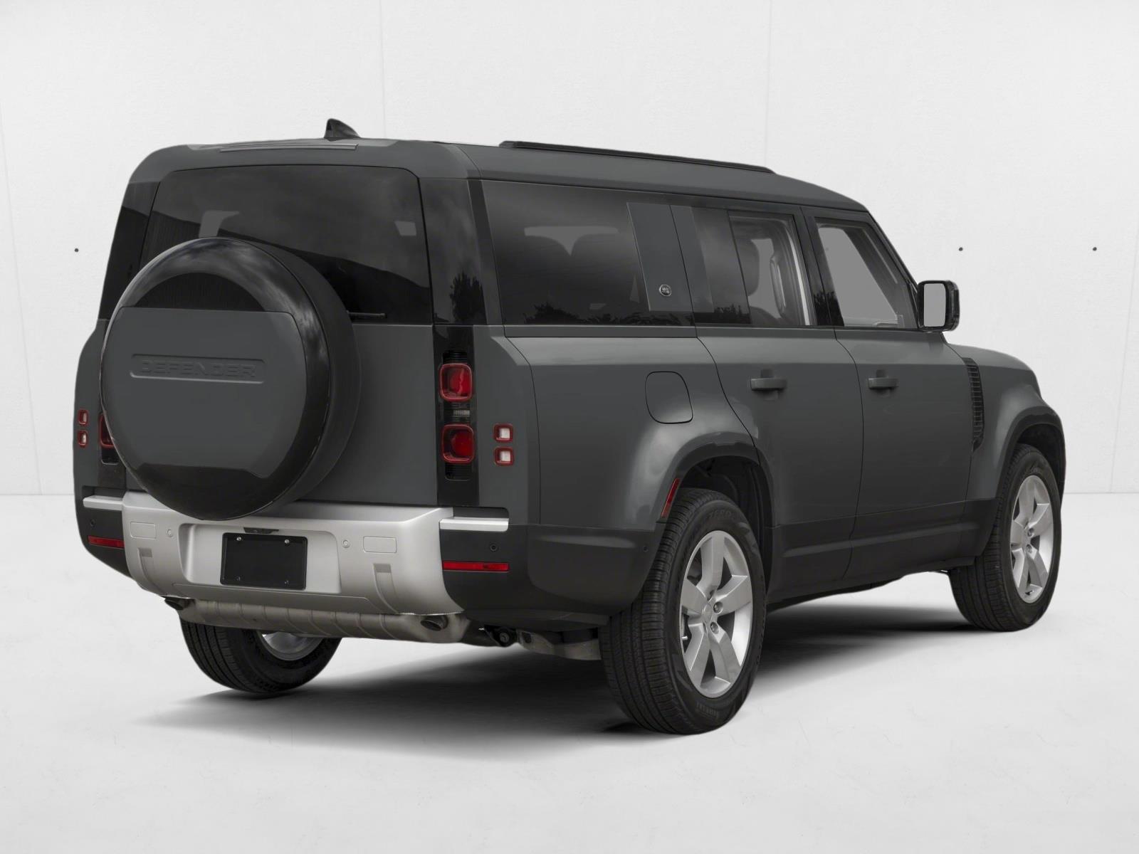2025 Land Rover Defender V8 photo 2