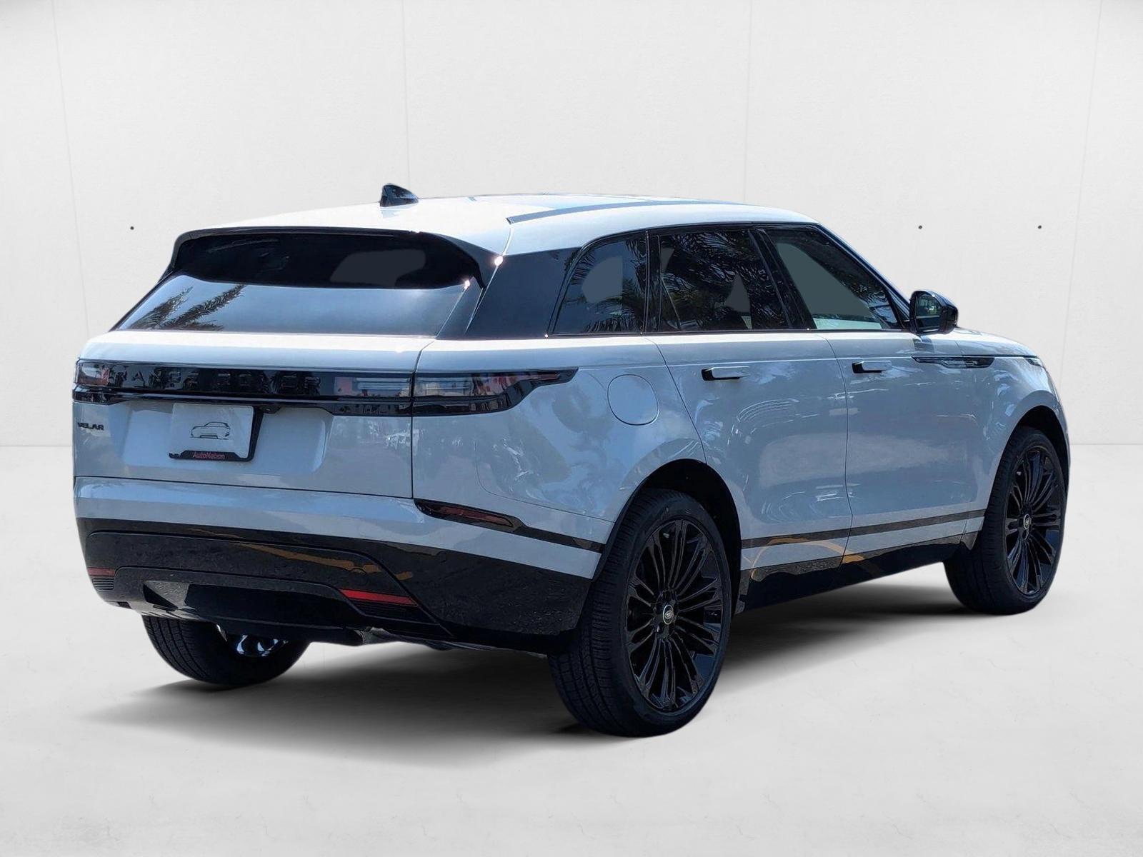 2026 Land Rover Range Rover Velar SE photo 2