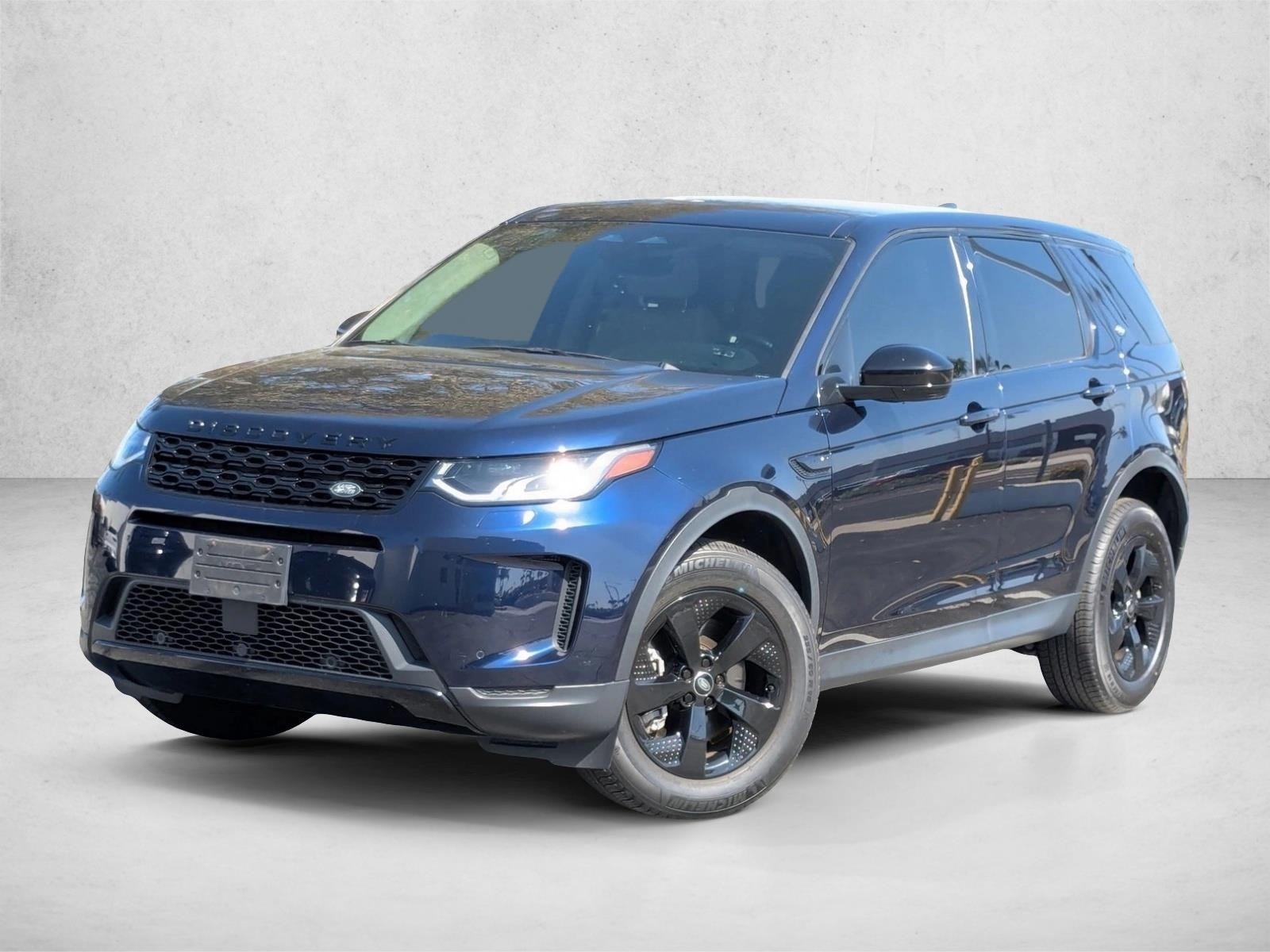 2022 Land Rover Discovery Sport S photo 1