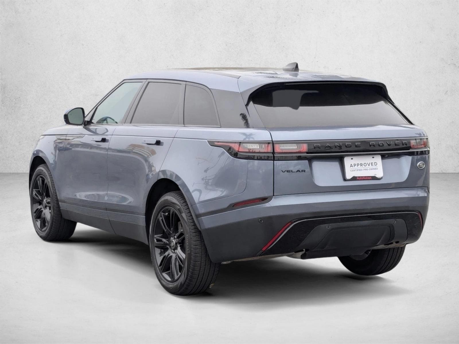 2023 Land Rover Range Rover Velar S photo 3