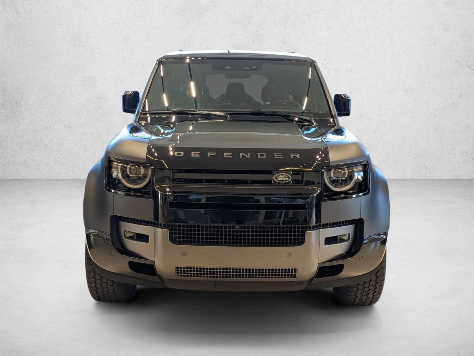 2026 Land Rover Defender V8 - Photo 6