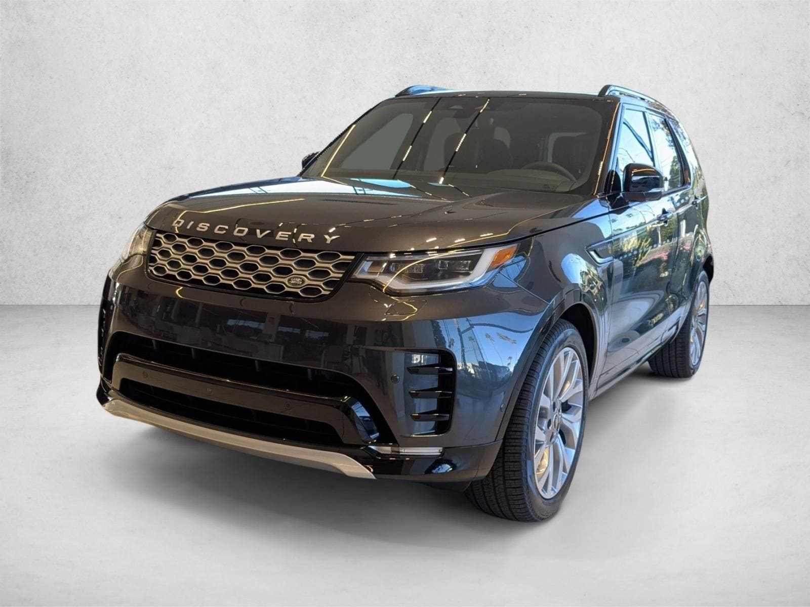 2026 Land Rover Discovery Gemini Edition