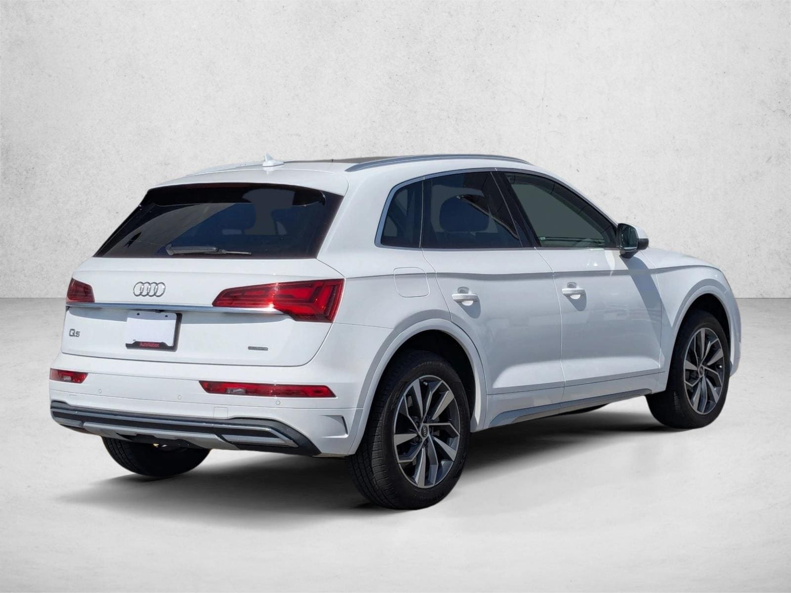 2021 Audi Q5 Premium Plus photo 4