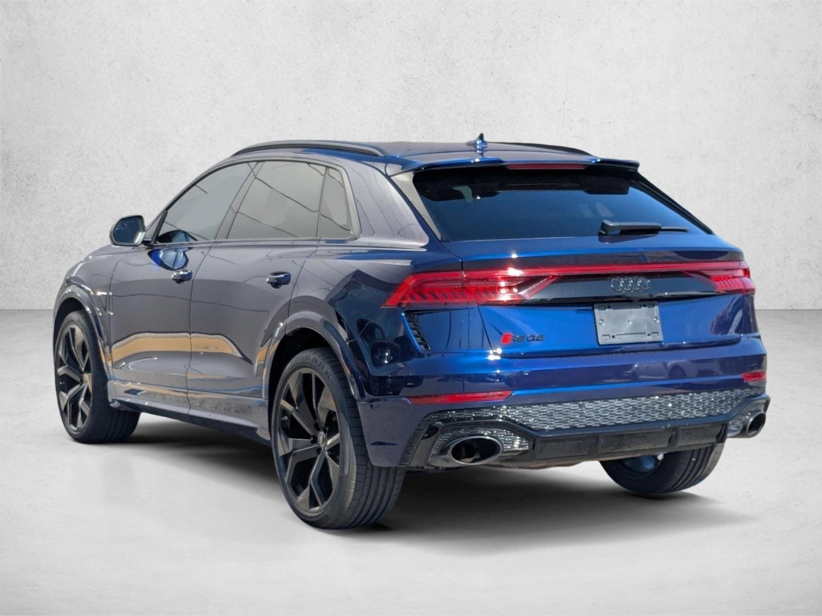 2021 Audi RS Q8 photo 3