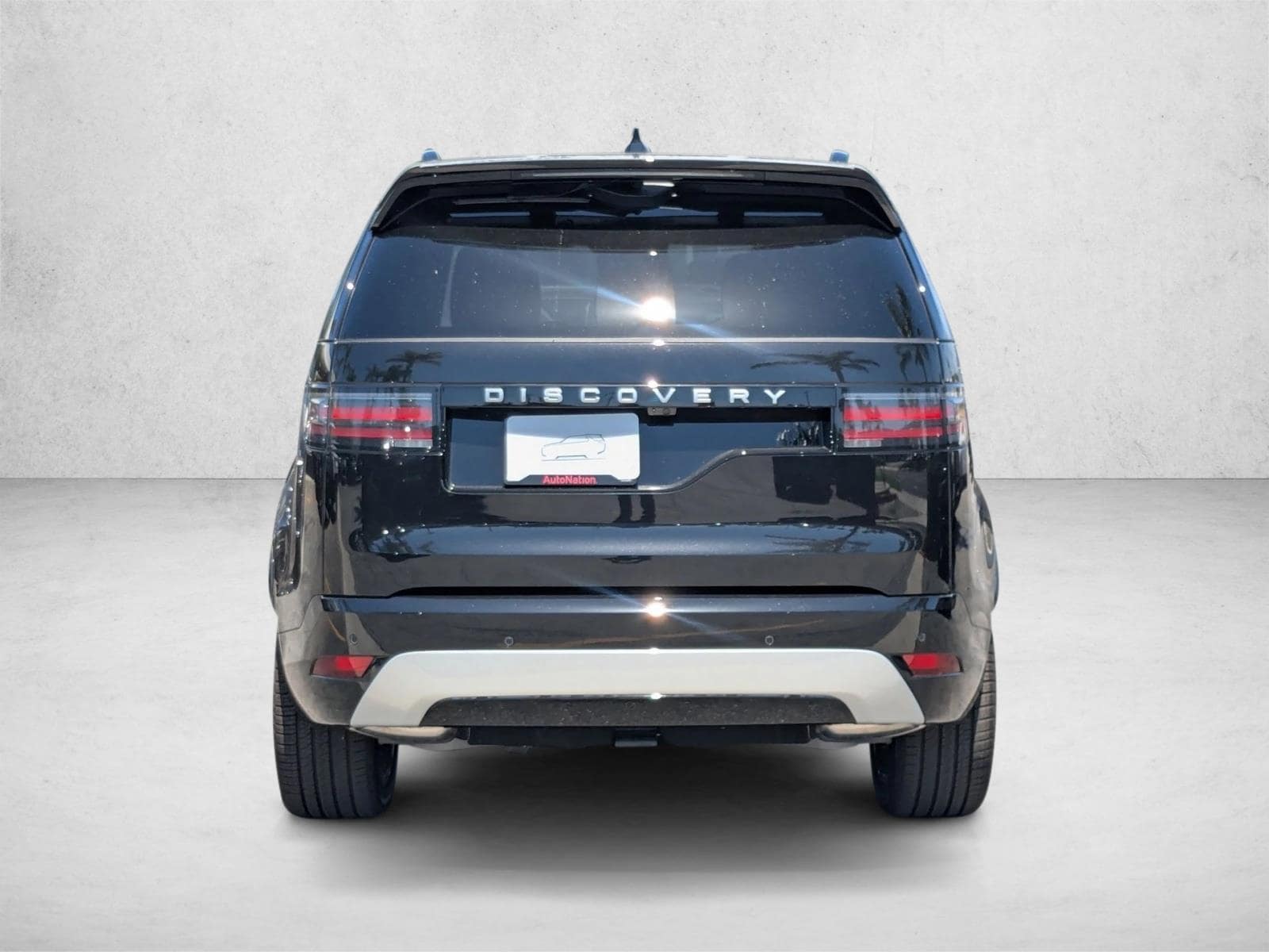 2026 Land Rover Discovery Gemini Edition - Photo 8