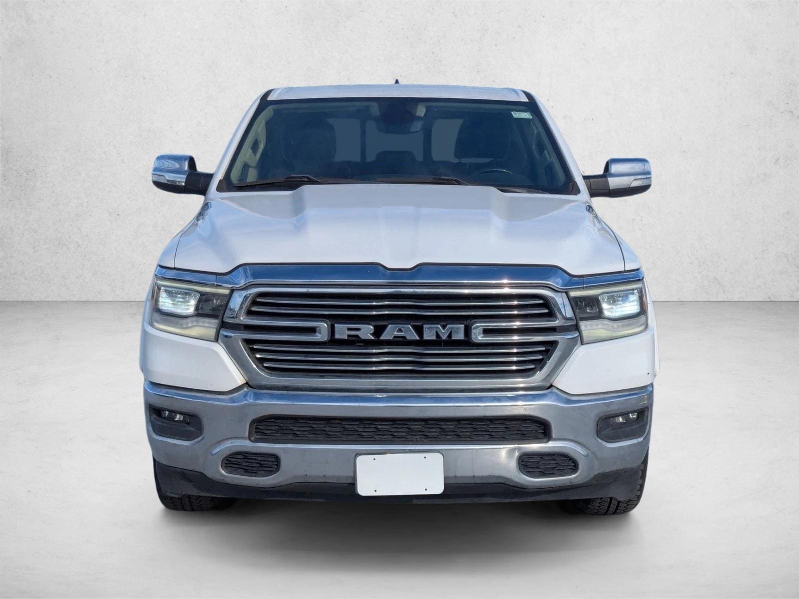 2020 Ram 1500 Laramie photo 2