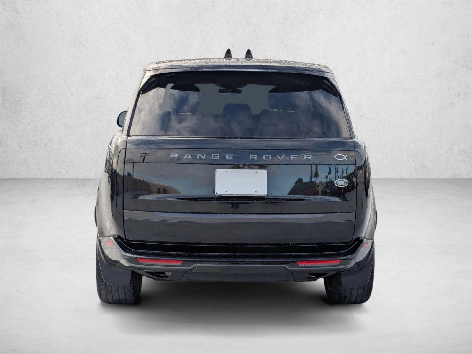 2023 Land Rover Range Rover SE photo 6