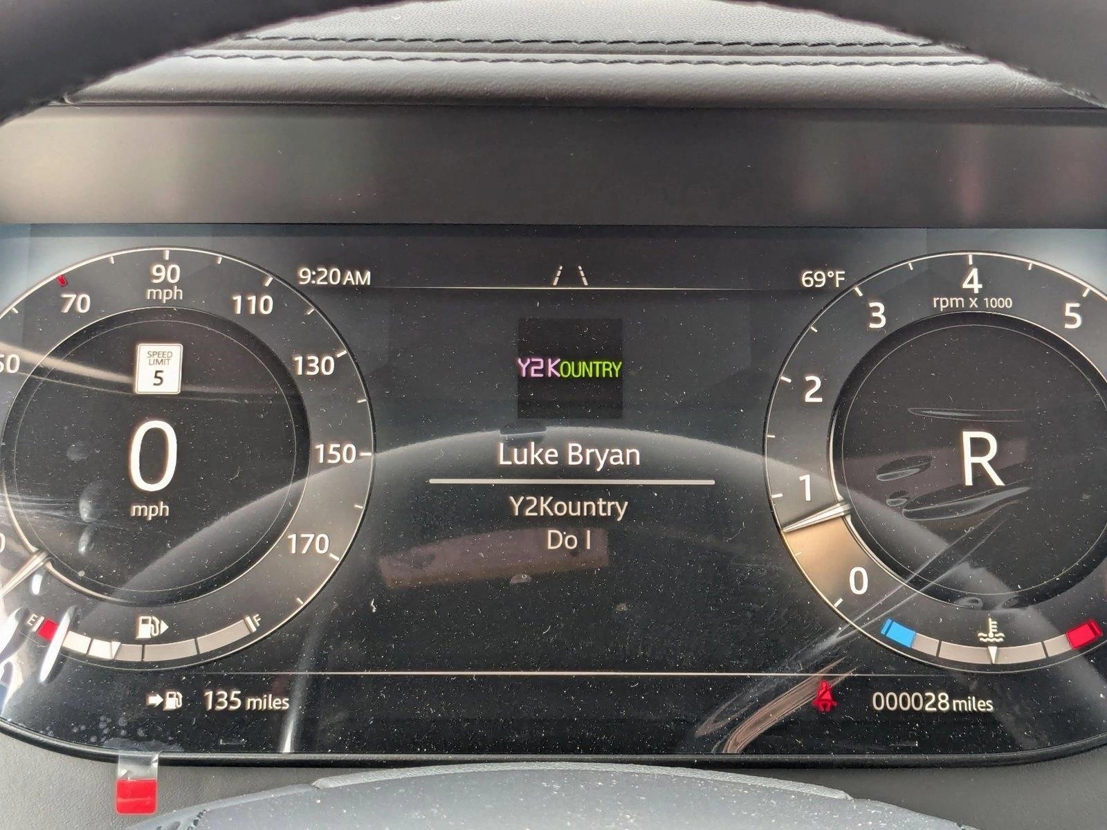 2025 Land Rover Range Rover SE - Photo 11