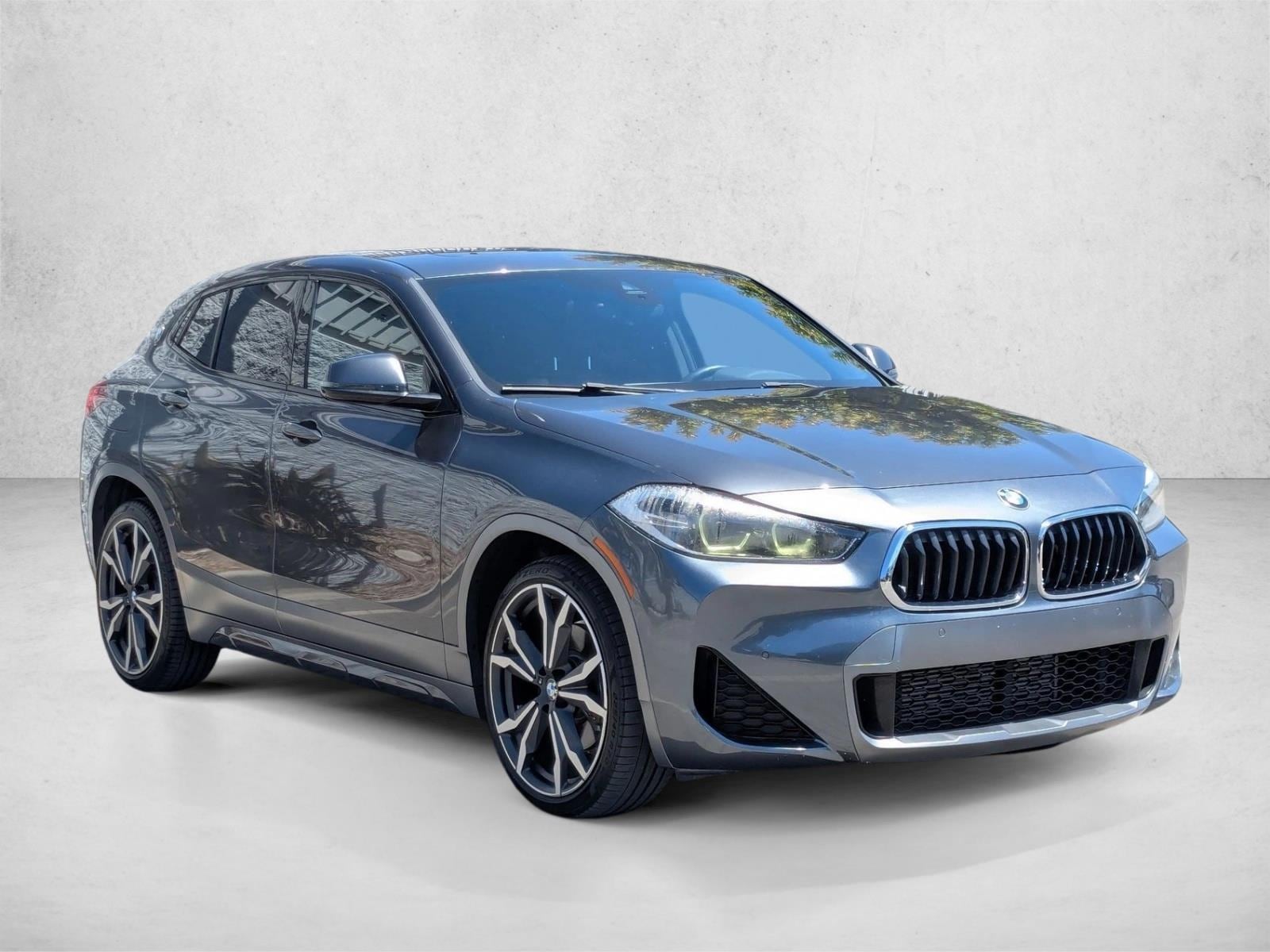 2021 BMW X2 sDrive28i photo 2