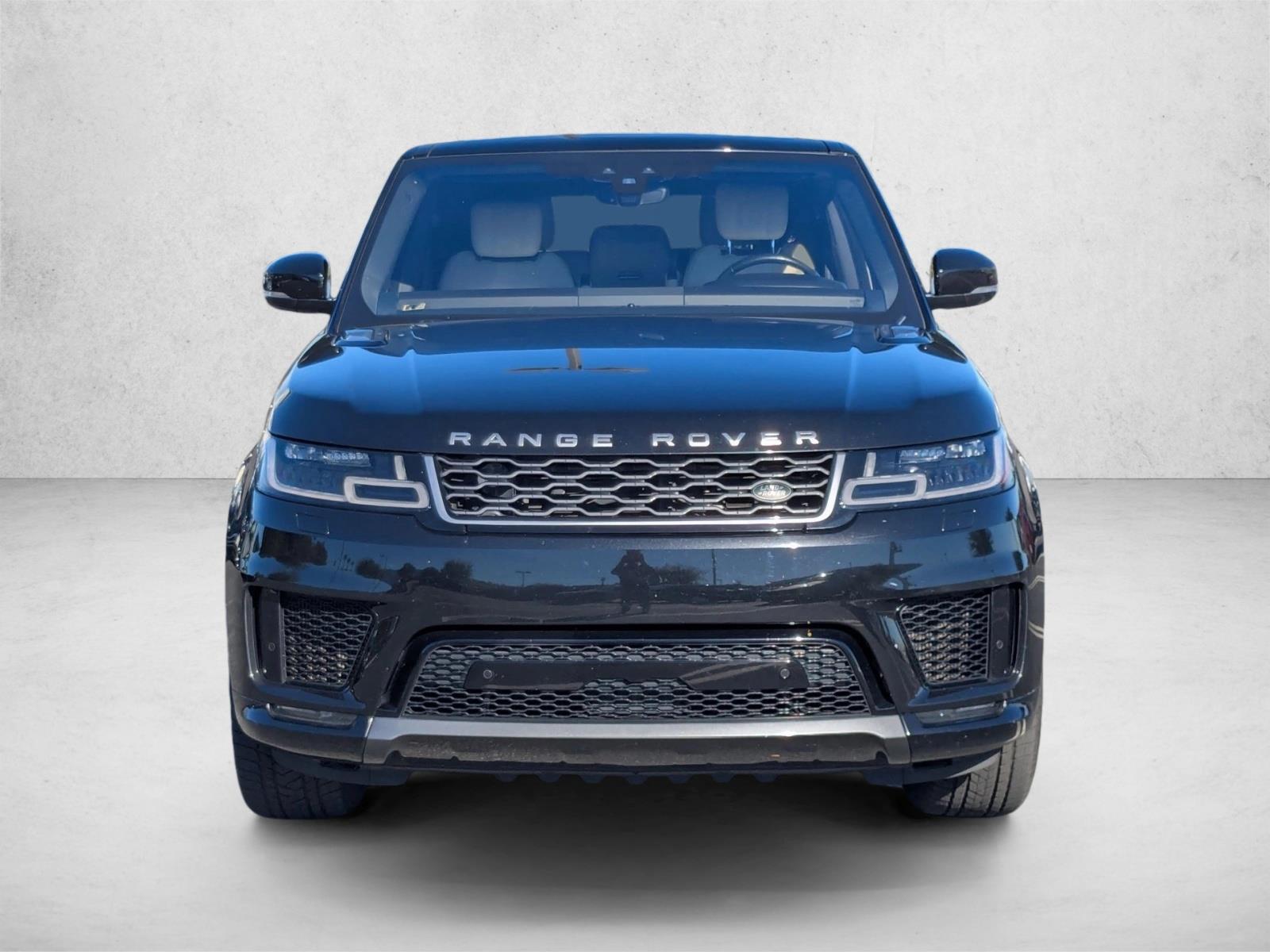 2018 Land Rover Range Rover Sport HSE photo 2