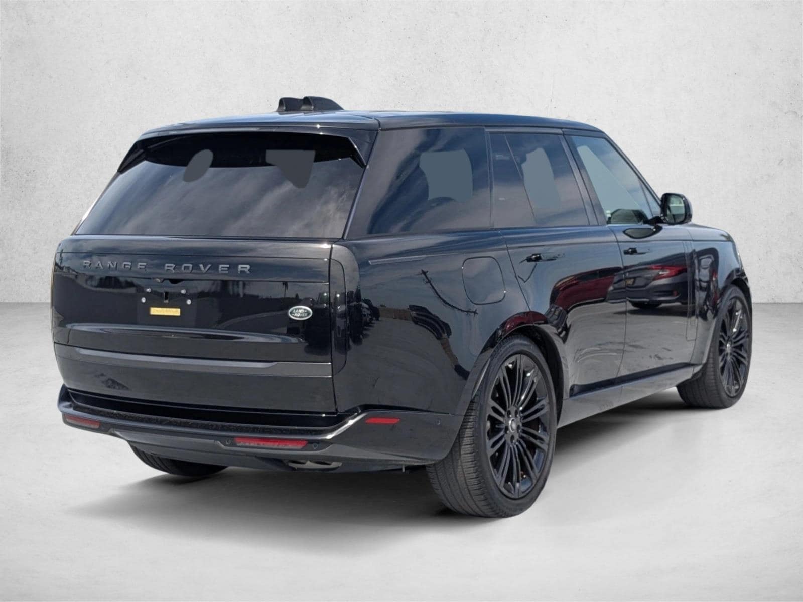 2023 Land Rover Range Rover SE photo 5