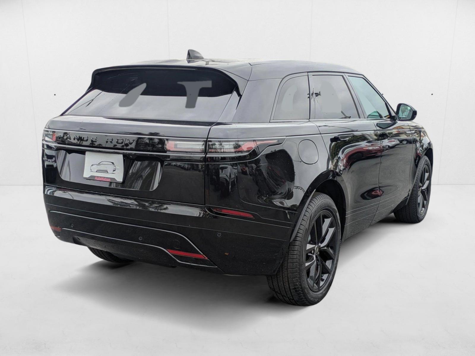 2025 Land Rover Range Rover Velar SE photo 2