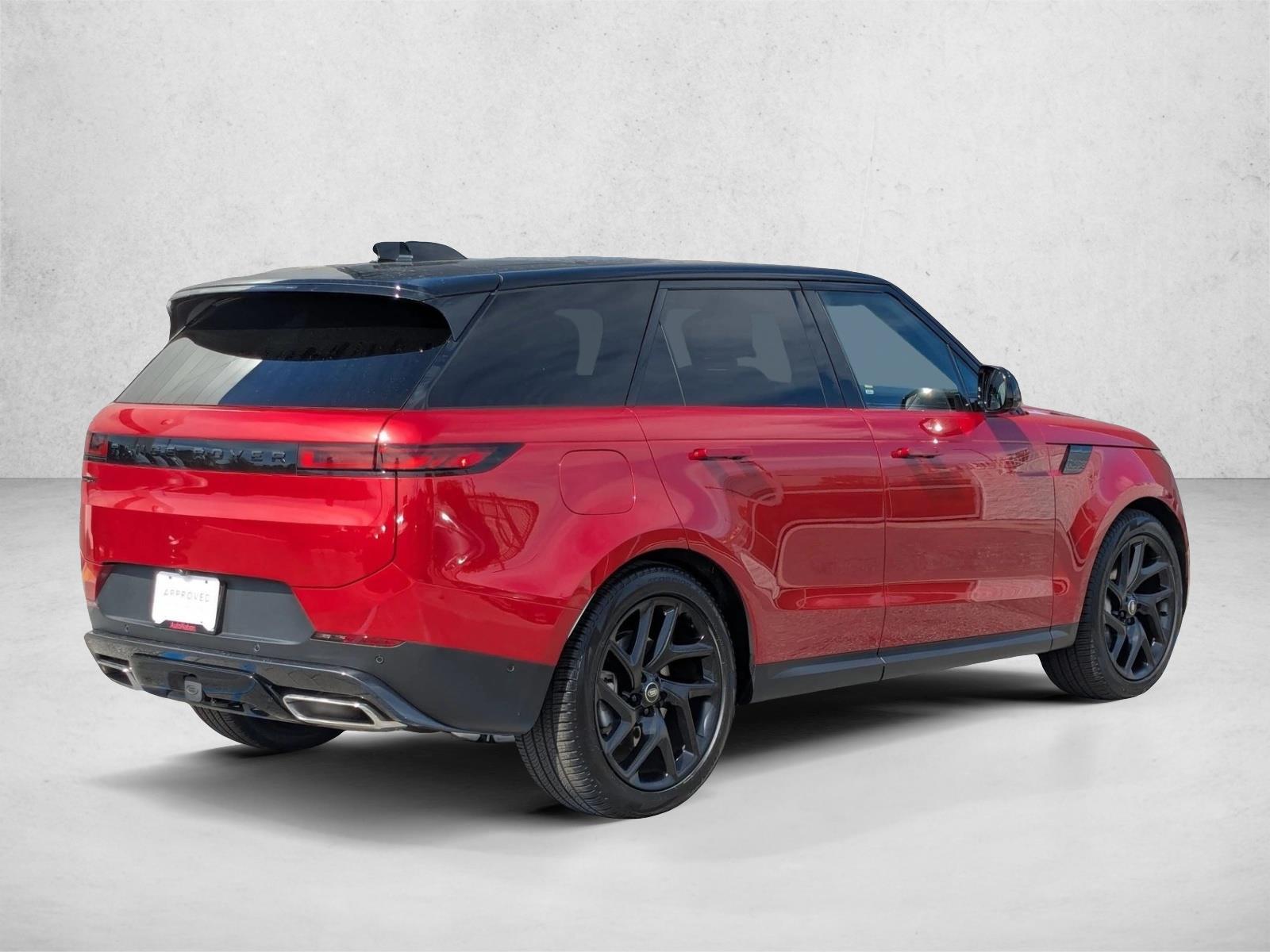 2025 Land Rover Range Rover Sport SE photo 4
