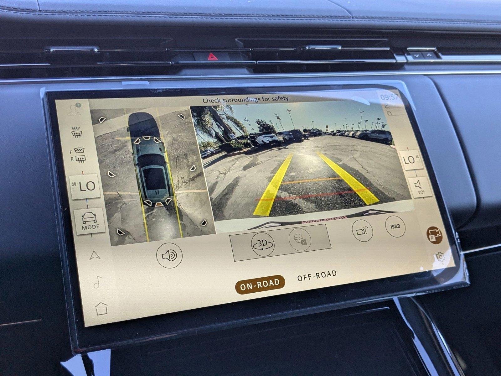 2025 Land Rover Range Rover Sport Dynamic SE - Photo 14