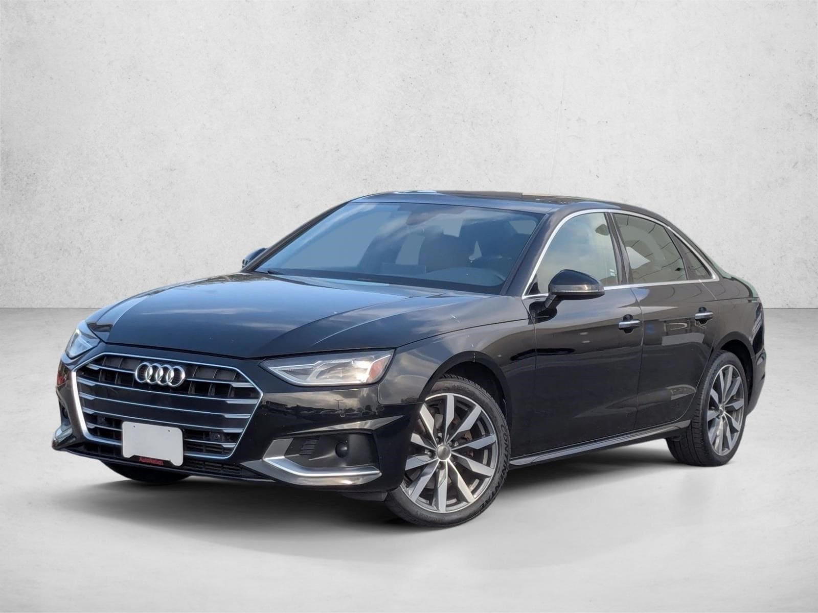 2021 Audi A4 40 quattro S tronic Premium's photo