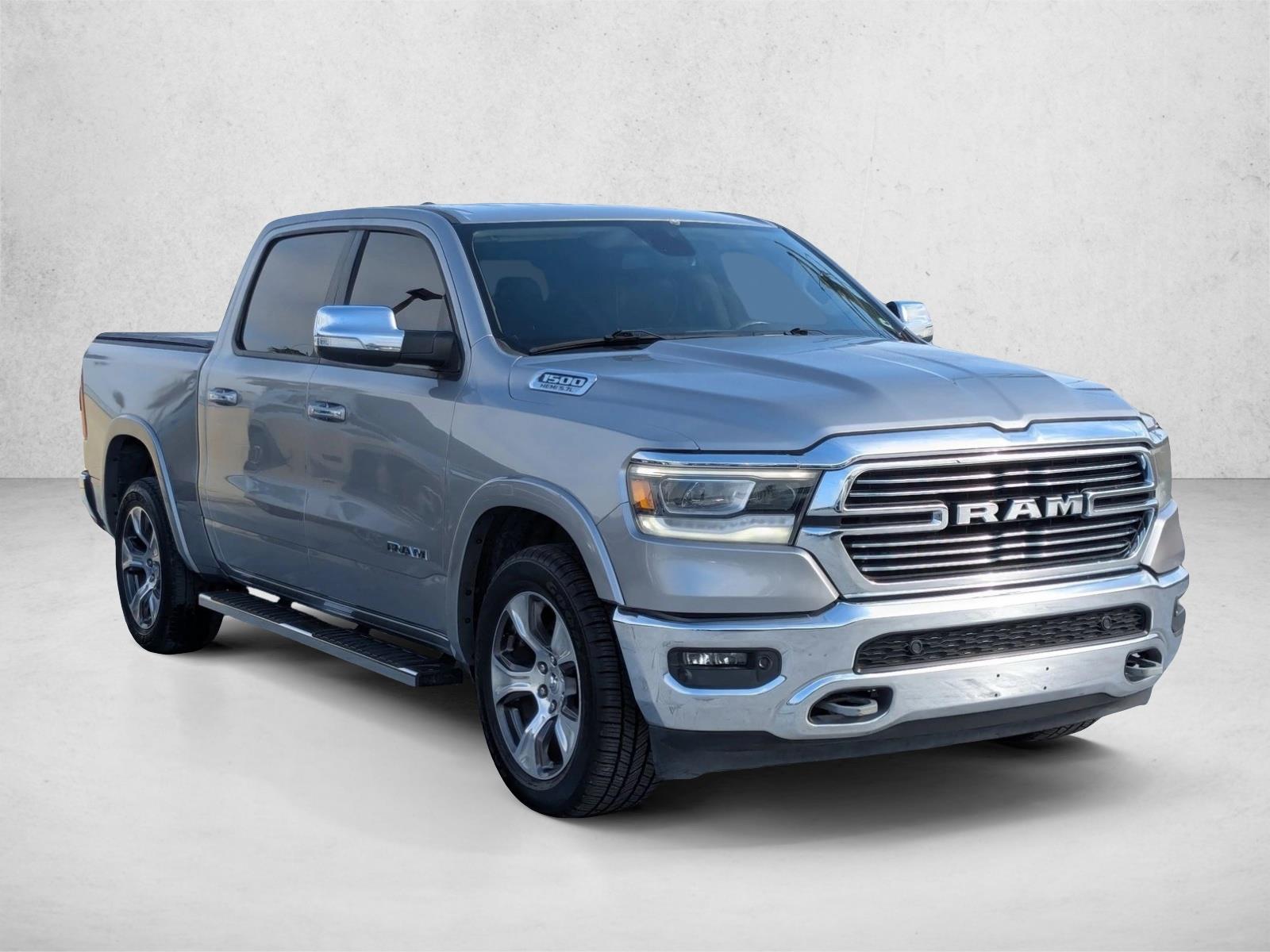 2019 Ram 1500 Laramie photo 3