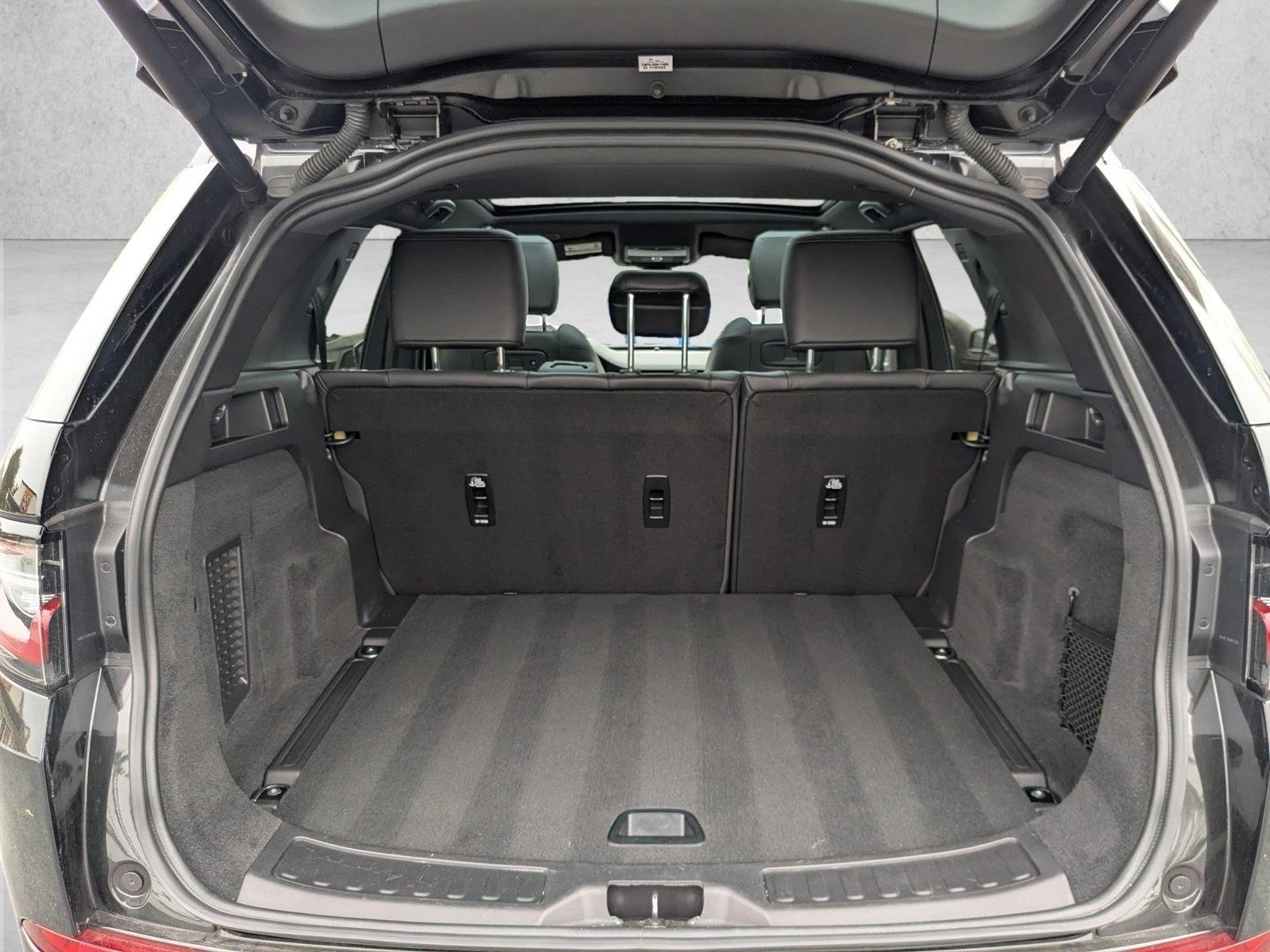 2024 Land Rover Discovery Sport Dynamic SE photo 5