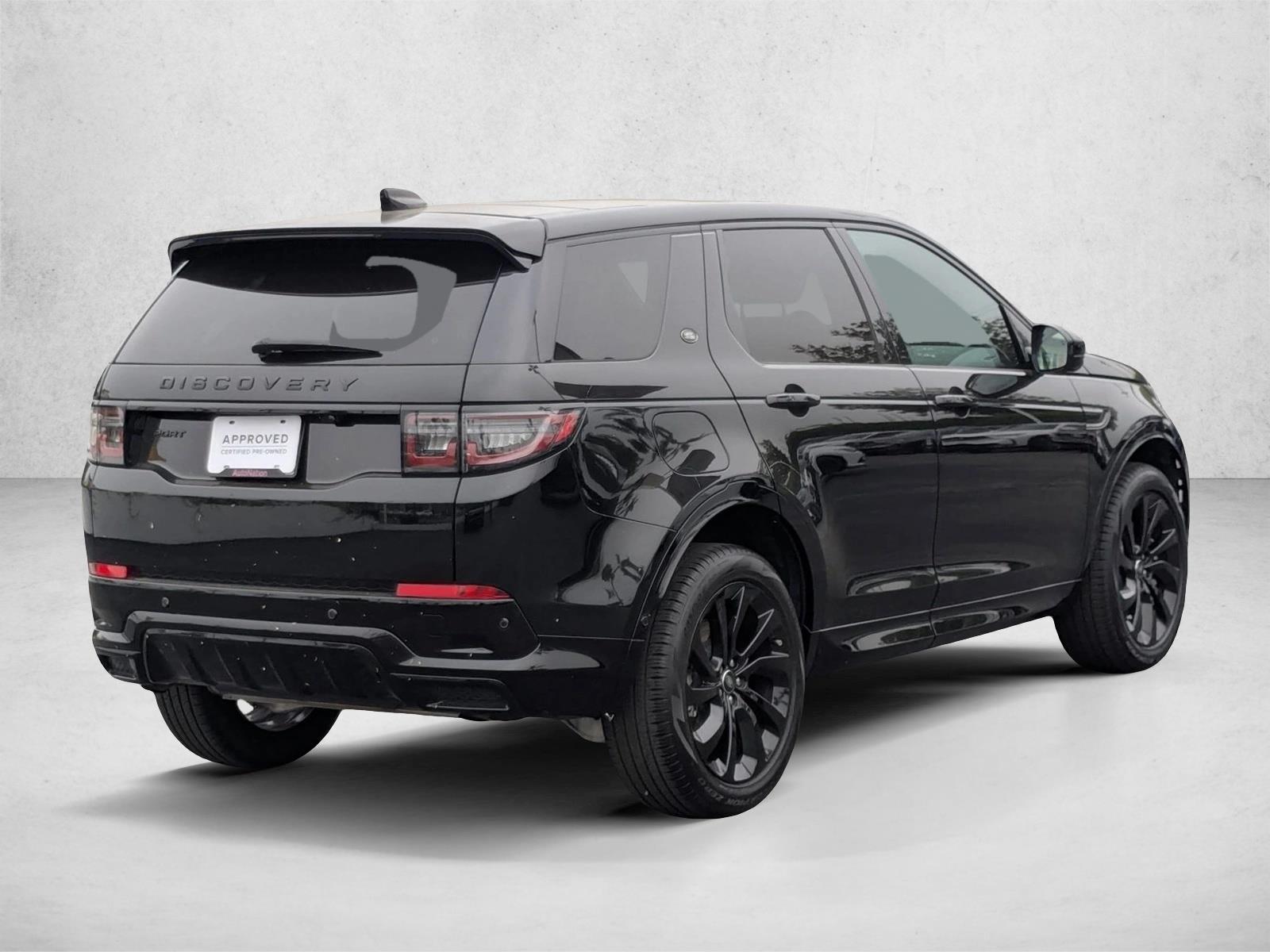 2024 Land Rover Discovery Sport Dynamic SE photo 4