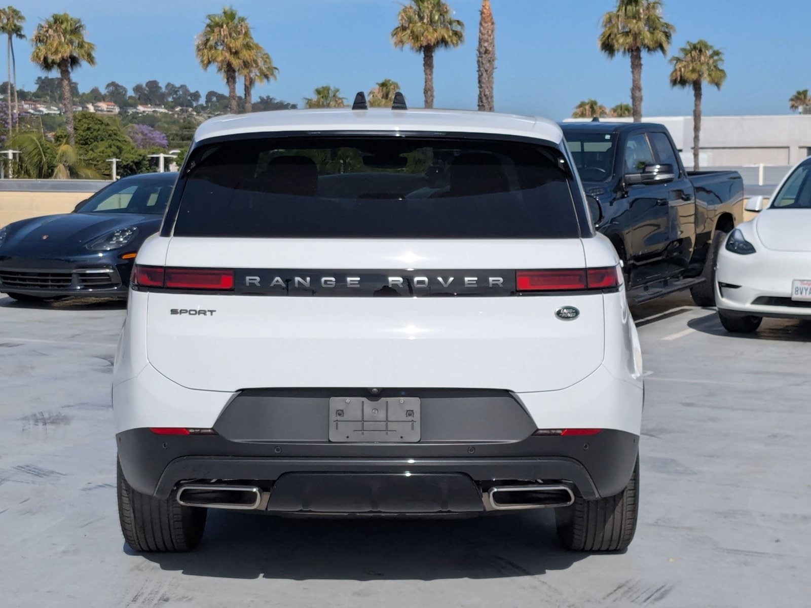 2023 Land Rover Range Rover Sport SE photo 6