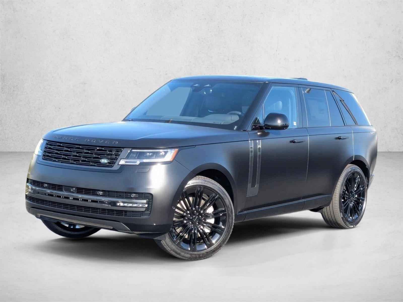 2026 Land Rover Range Rover 4.4 SE SWB's photo