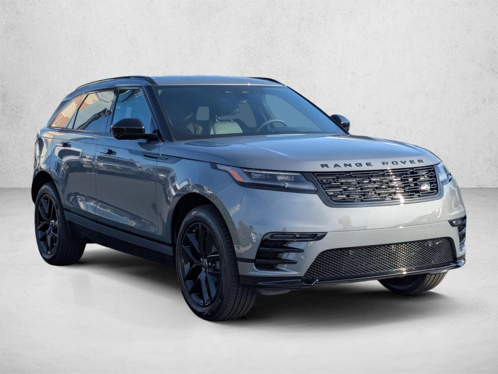 2026 Land Rover Range Rover Velar Dynamic SE - Photo 7