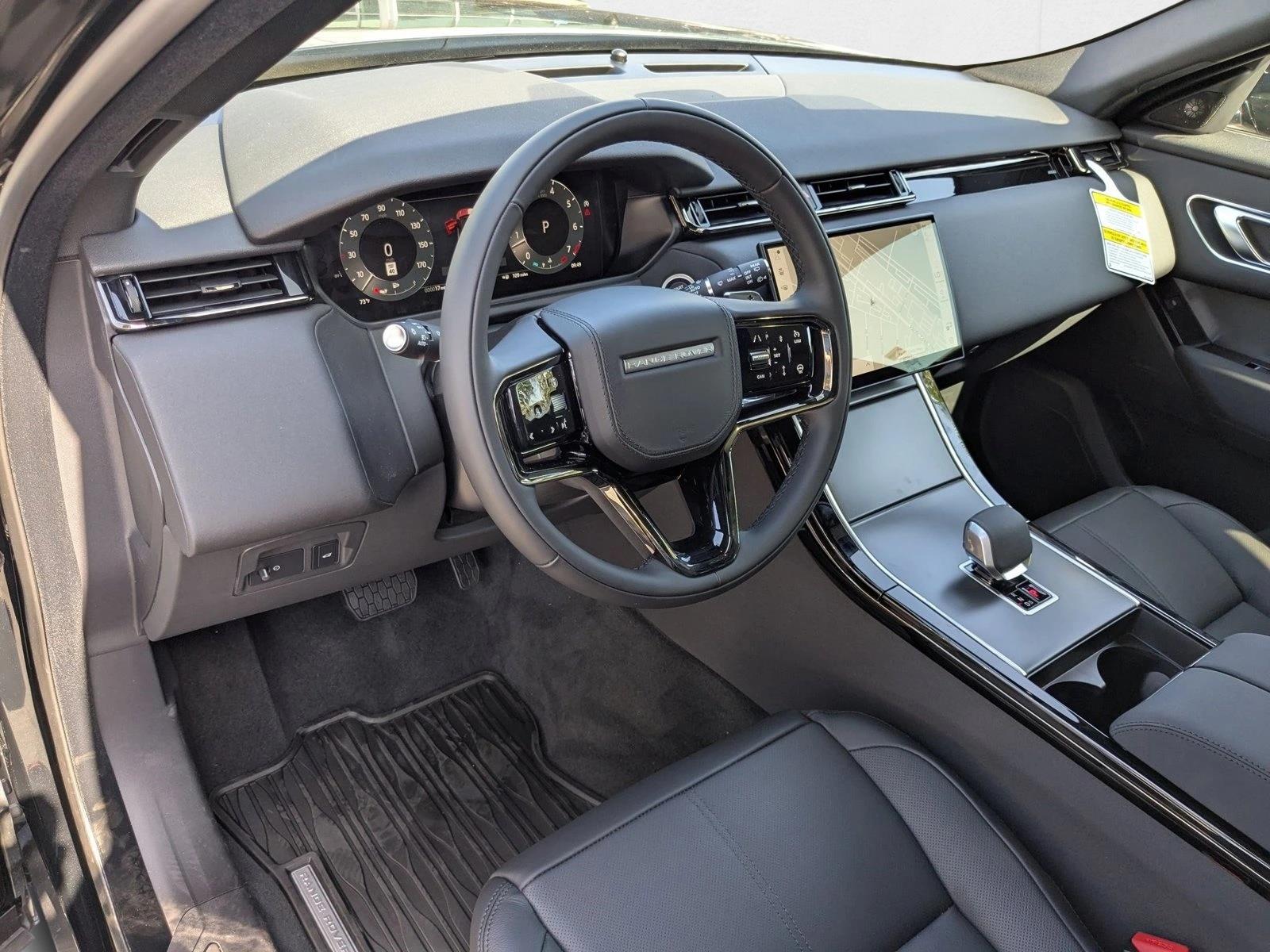 2026 Land Rover Range Rover Velar S photo 3