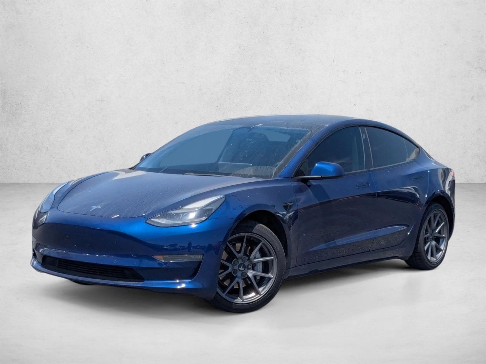 2022 Tesla Model 3 Long Range Dual Motor All-Wheel Drive's photo