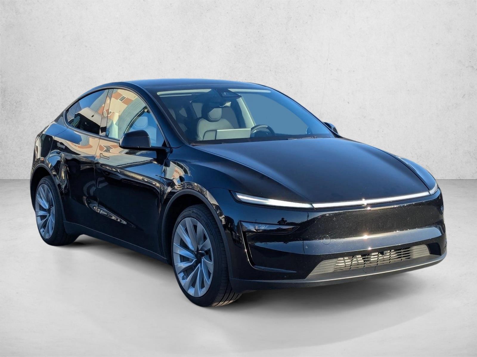 Used 2026 Tesla Model Y Premium with VIN 7SAYGDED9TF549559 for sale in Kansas City