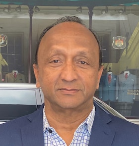 Staff member Shawn Ullah from ID_c06ef34d2761