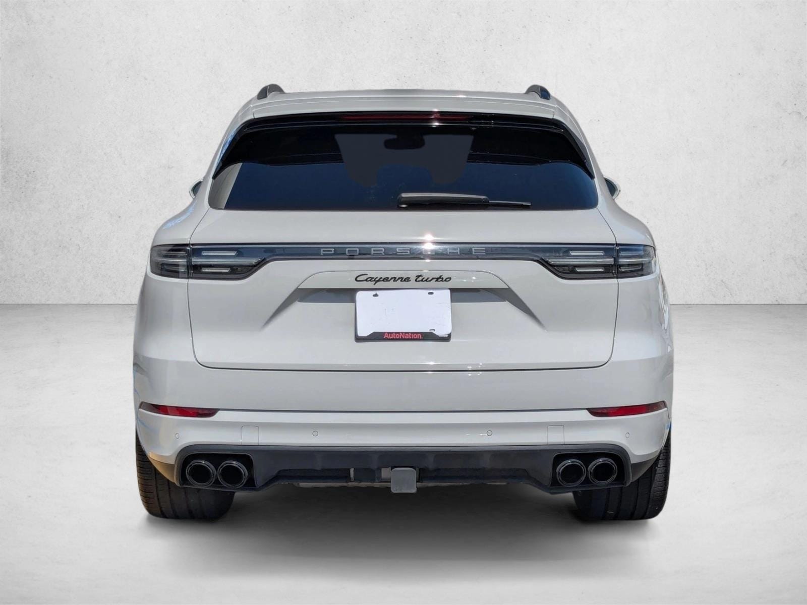 2022 Porsche Cayenne Turbo photo 6