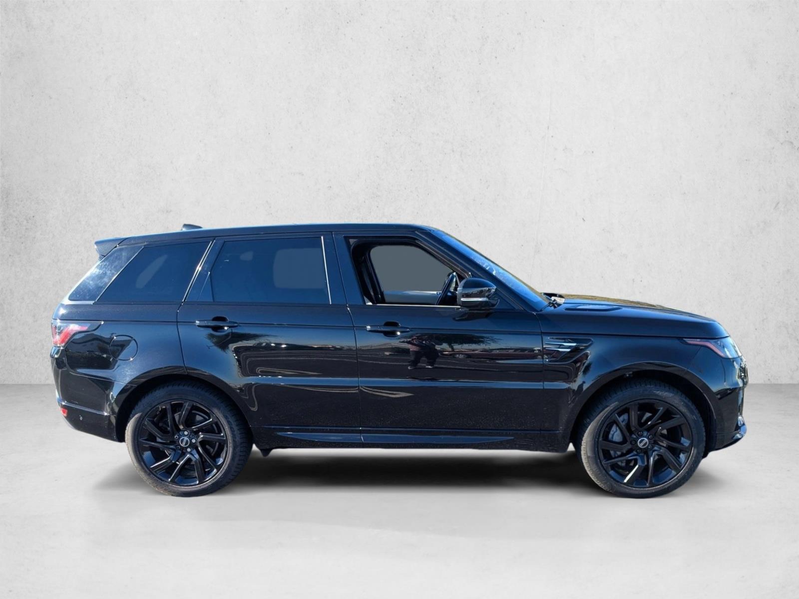 2018 Land Rover Range Rover Sport HSE photo 4