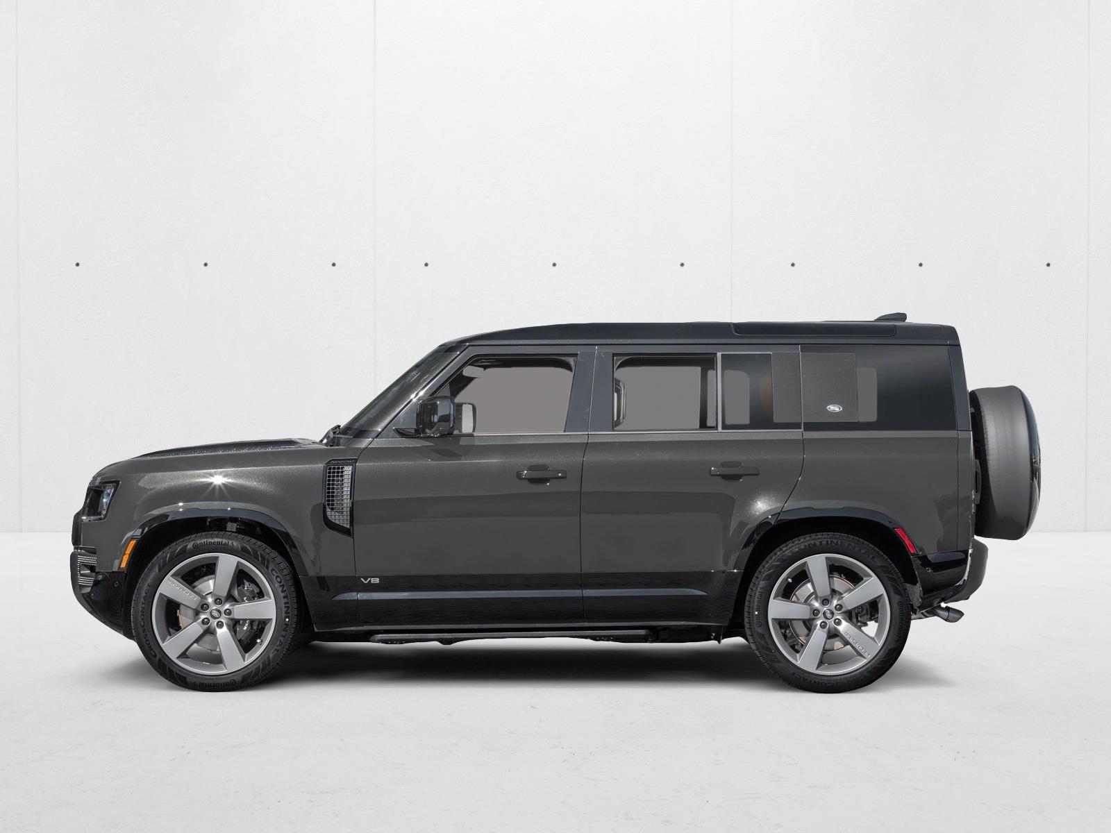 2025 Land Rover Defender 110 V8 photo 2